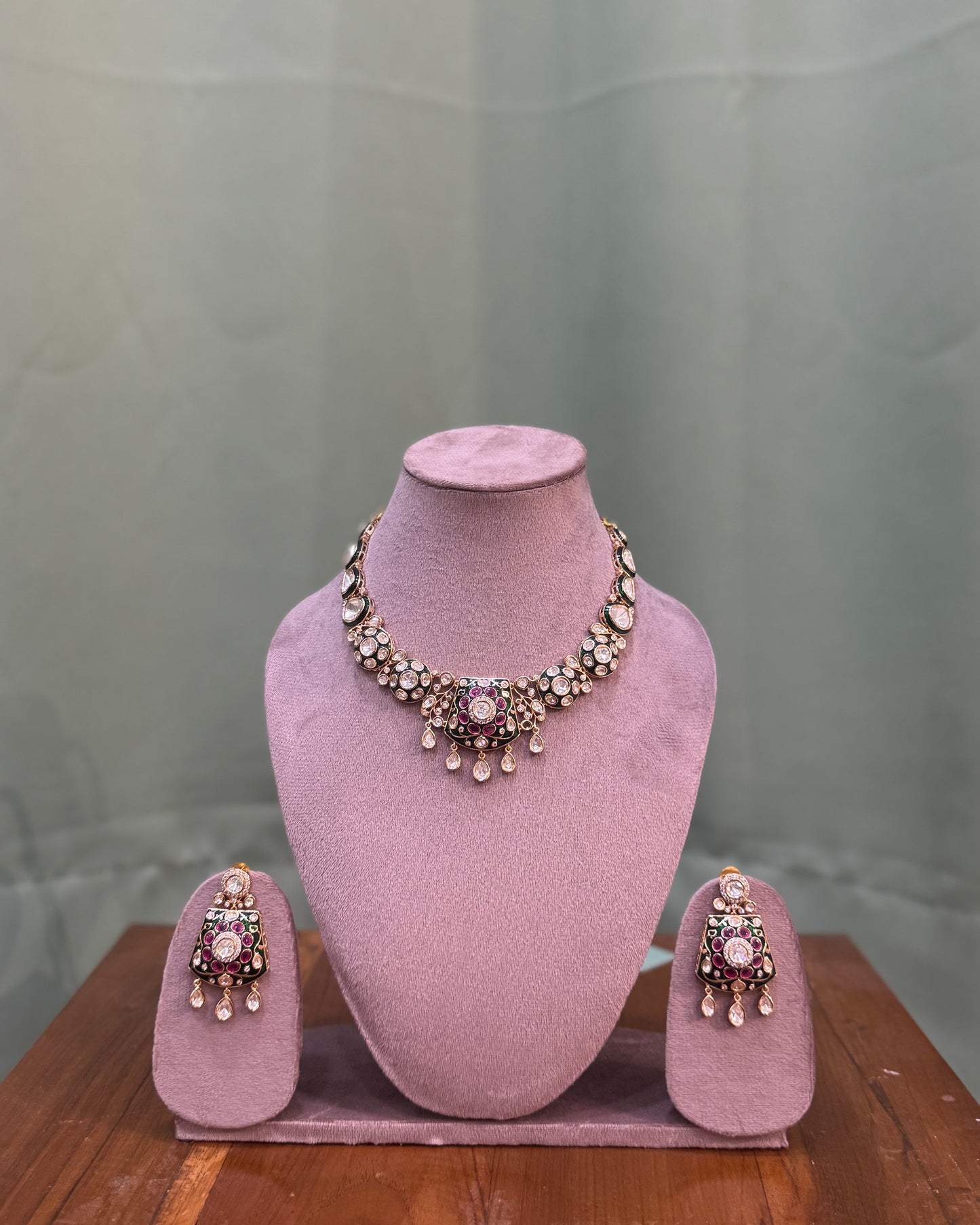 Kundan Set