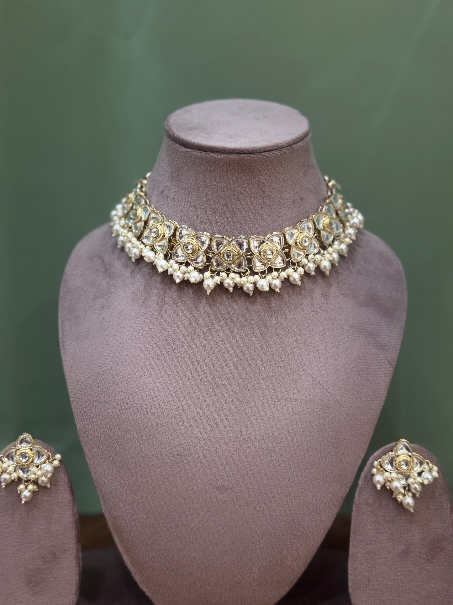 Floral Choker Set